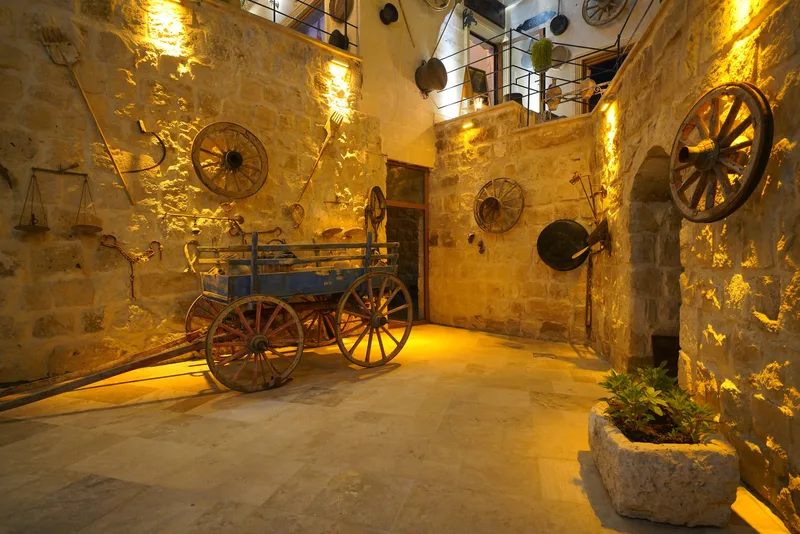 Taş cephe